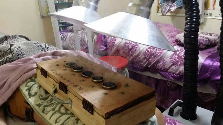 艾灸除煙機(jī)